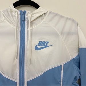 nike swoosh colorblock zip front hooded jacket